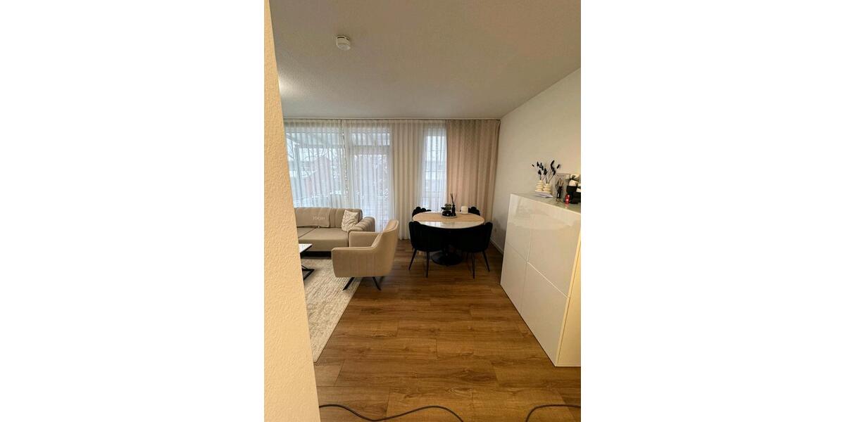 Dachgeschoßwohnung Hannover Ahlem-Badenstedt-Davenstedt - 2 Zimmer, 54 m&sup2;, 909&euro; | Angebot:25378930
