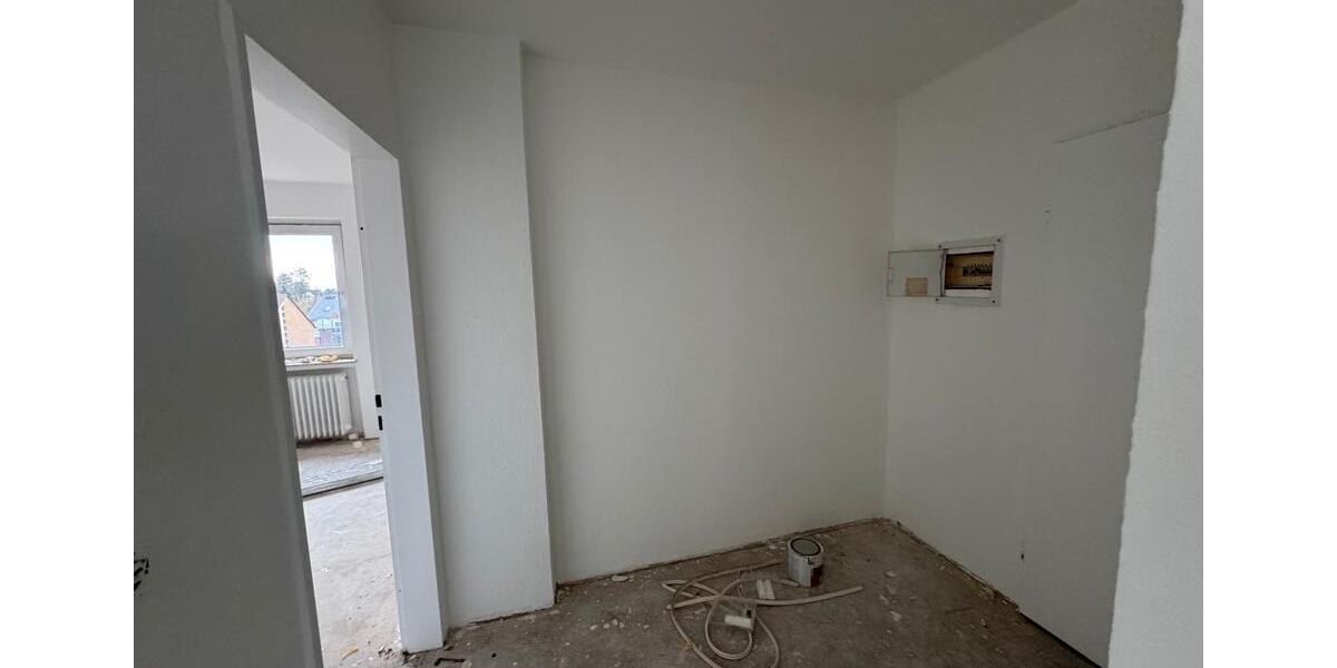 Dachgeschoßwohnung Lehrte - 3 Zimmer, 75 m&sup2;, 812&euro; | Angebot:25547945