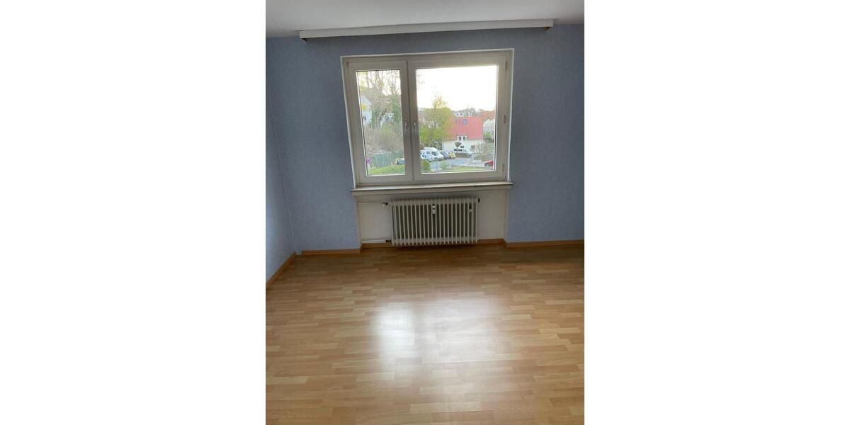 Etagenwohnung Bad Nenndorf - 3 Zimmer, 72 m&sup2;, 612&euro; | Angebot:25962463