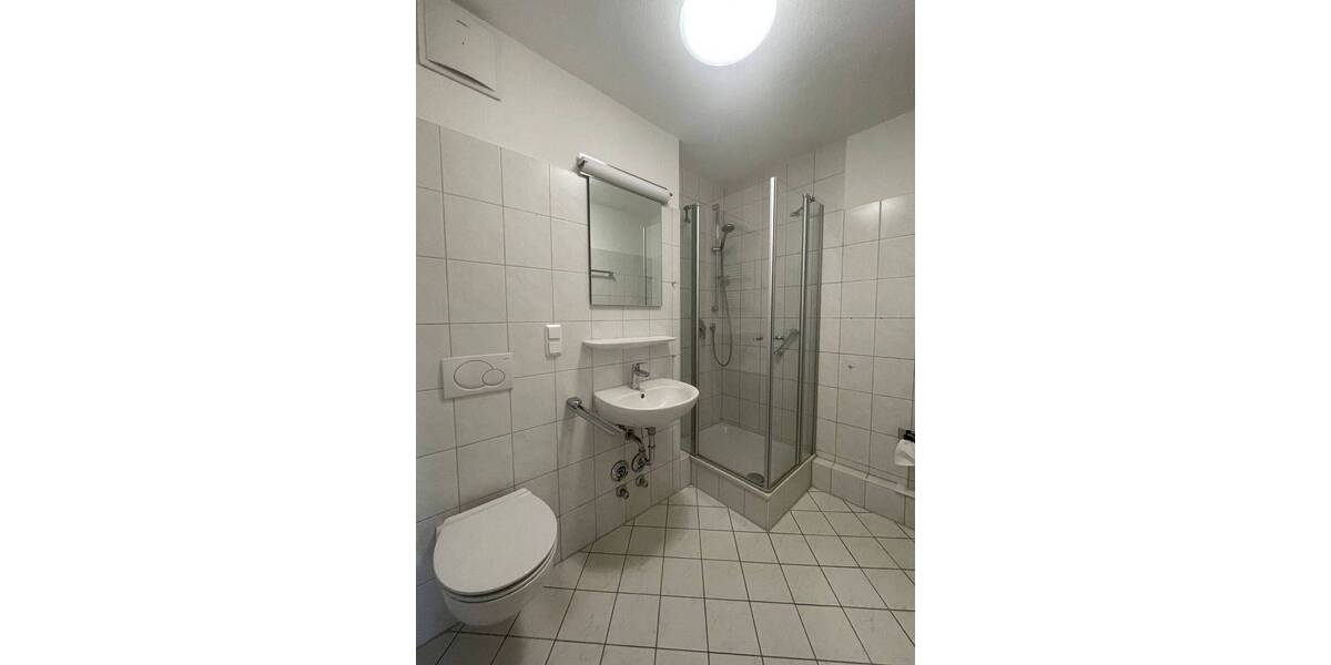 Etagenwohnung Hannover Burg - 2 Zimmer, 66 m&sup2;, 590&euro; | Angebot:26891576