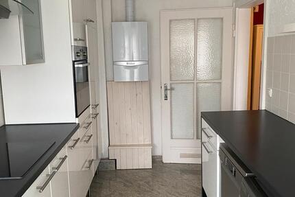Wohnung Hannover Vahrenwald-List - 3 Zimmer, 80 m&sup2;, 1.200&euro; | Angebot:27605777