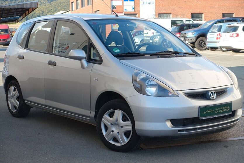 Honda Jazz 157.377 km 3.490 € Springe 31832