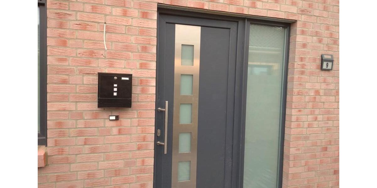 Doppelhaushälfte Hannover - 6 Zimmer, 154 m&sup2;, 1.500&euro; | Angebot:26035556