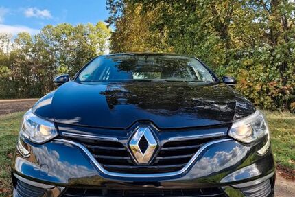 Renault Megane 21.830 km 12.799 &euro; Gehrden 30989