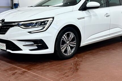 Renault Megane 94.450 km 12.989 &euro; Hannover 30457