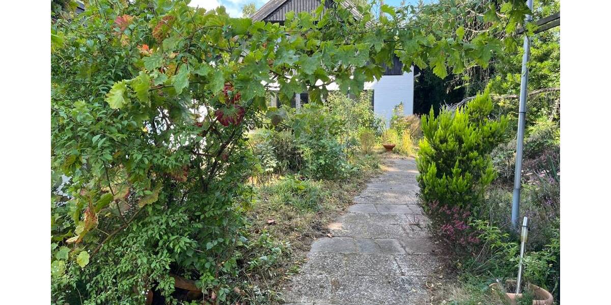 Großartiges Ein-Familie-Haus mit Einliegerwohnung in Schloß Ricklingen zu vermieten 5 zimmer