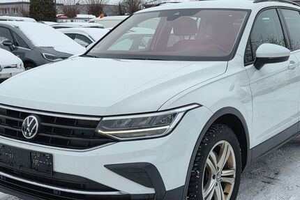 VW Tiguan 254.856 km 17.810 &euro; Garbsen 30827