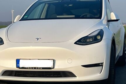Tesla Model Y 14.700 km 39.990 € Hannover 30419