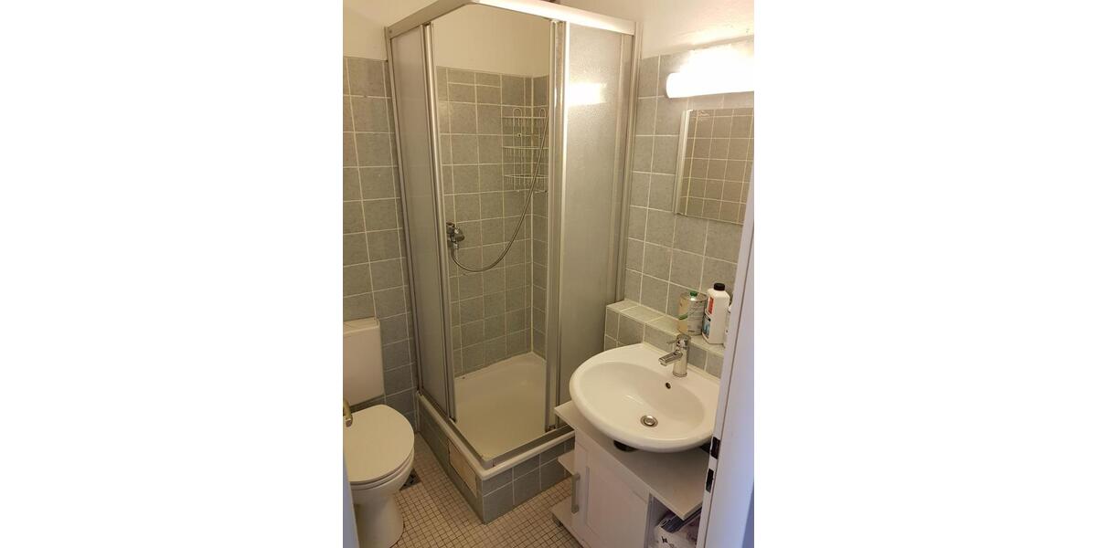 Etagenwohnung Hannover Linden-Limmer - 2 Zimmer, 60 m&sup2;, 105.000&euro; | Angebot:25598920