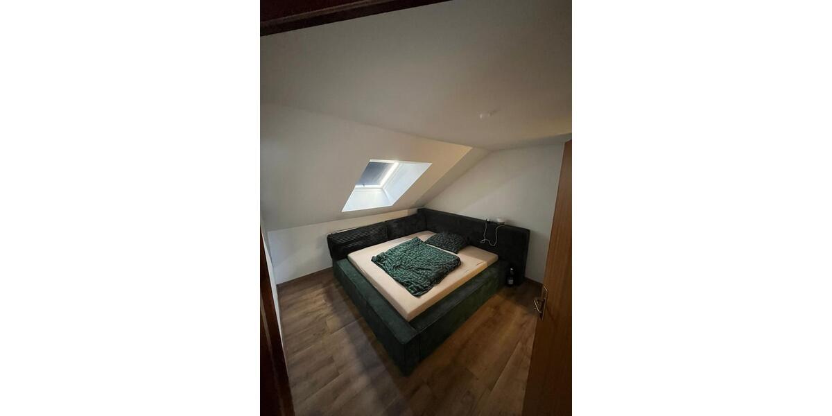 Dachgeschoßwohnung Hannover Linden-Limmer - 2 Zimmer, 55 m&sup2;, 701&euro; | Angebot:26227916