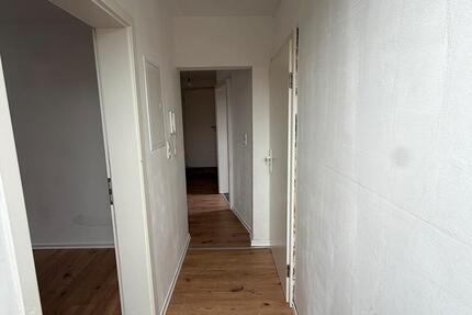 Wohnung Bad Münder am Deister - 3 Zimmer, 85 m&sup2;, 680&euro; | Angebot:27587286