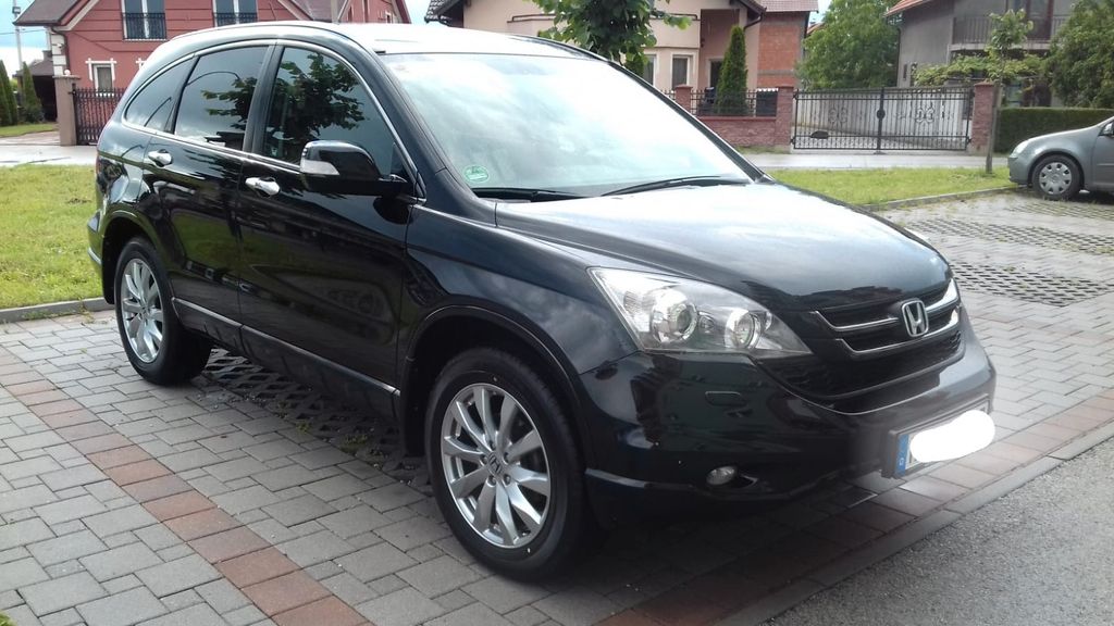 Honda CR-V 284.244 km 6.300 &euro; Hildesheim 31139