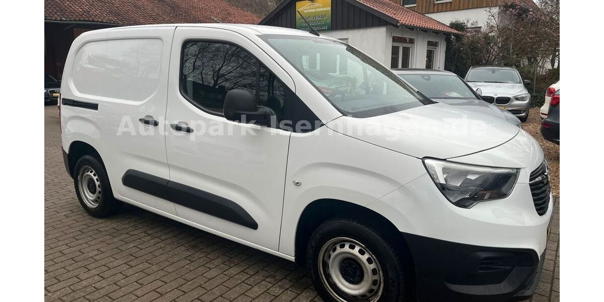 Opel Combo 162.000 km 7.199 &euro; Isernhagen 30916
