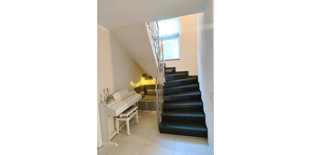 Doppelhaushälfte Sarstedt - 4 Zimmer, 114 m&sup2;, 460.000&euro; | Angebot:26800037