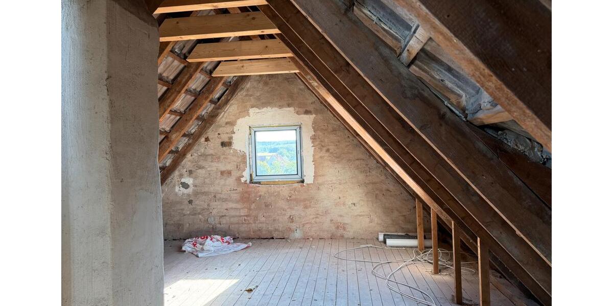 Einfamilienhaus Springe - 7 Zimmer, 140 m&sup2;, 365.000&euro; | Angebot:27120169