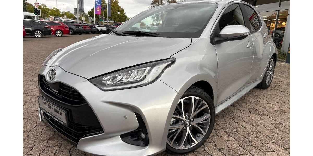 Toyota Yaris 5.690 km 24.990 &euro; Hildesheim 31137