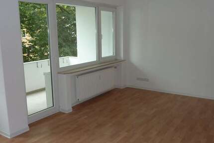 Wohnung Langenhagen Brink - 5 Zimmer, 93 m&sup2;, 800&euro; | Angebot:26522138