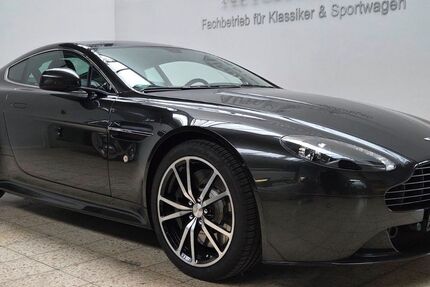 Aston Martin V8 Vantage 28.807 km 90.436 &euro; Ronnenberg 30952