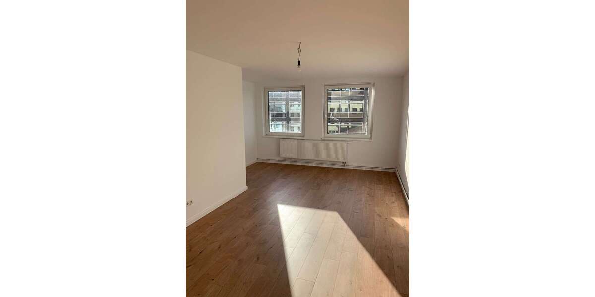 Etagenwohnung Hannover Calenberger Neustadt - 4 Zimmer, 139 m&sup2;, 1.499&euro; | Angebot:26862662