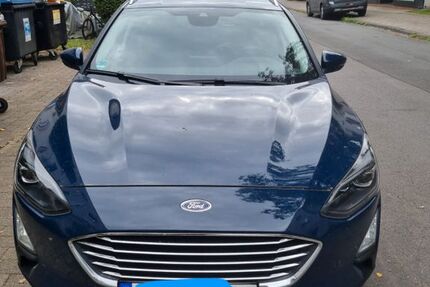 Ford Focus 46.580 km 15.050 € Hannover 30419