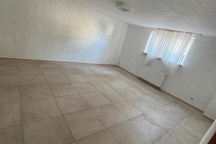 Wohnung Lehrte - 3 Zimmer, 122 m&sup2;, 800&euro; | Angebot:26612180