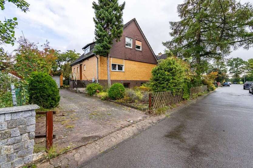 Haus zum Kaufen in Garbsen Stelingen 260.000 € 130 m²