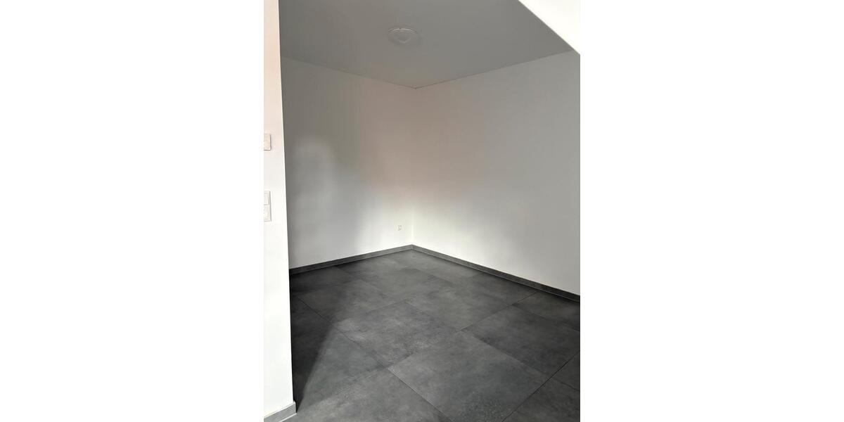 Reihenhaus Burgdorf - 5 Zimmer, 180 m&sup2;, 1.650&euro; | Angebot:25422910