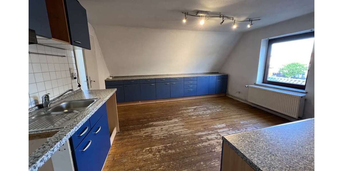 Großzügiges Wohnhaus mit Traumgarten 11 zimmer