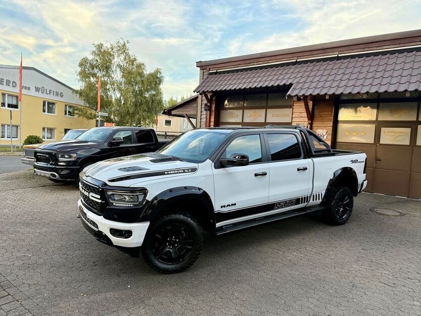 Dodge RAM 34.900 km 57.900 € Isernhagen 30916