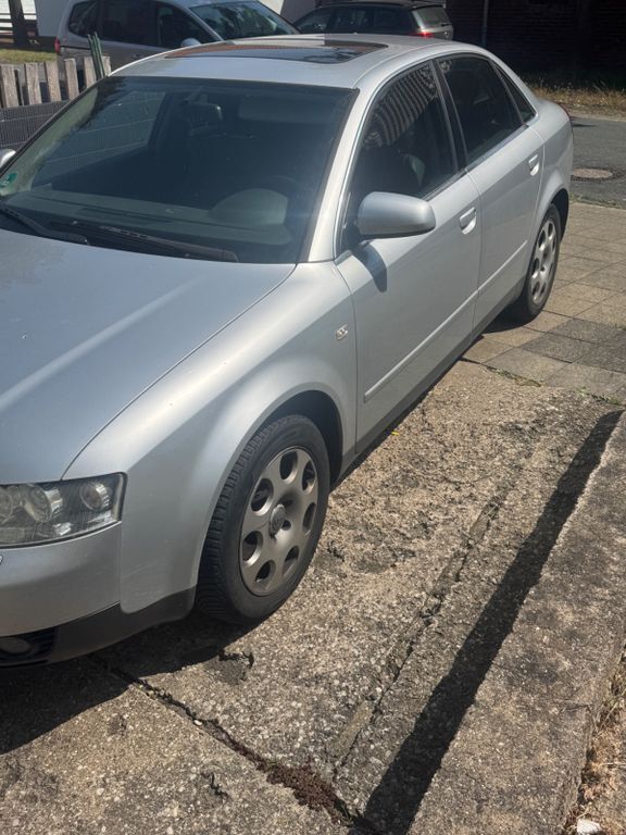 Audi A4 240.000 km 1.000 € Hildesheim 31137