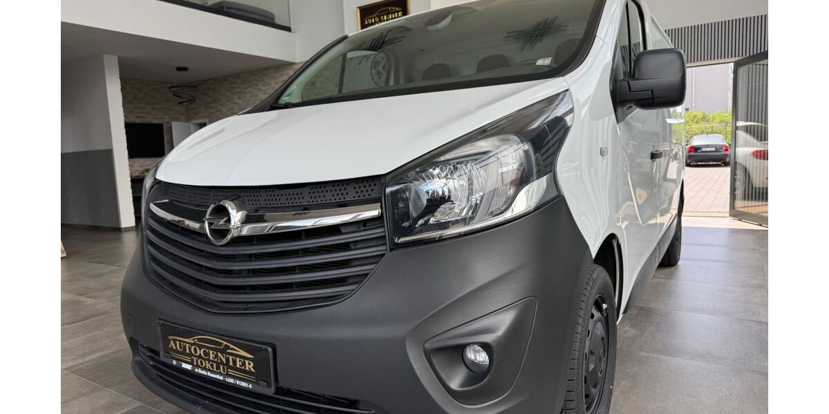 Opel Vivaro 118.000 km 10.990 &euro; Seelze 30926