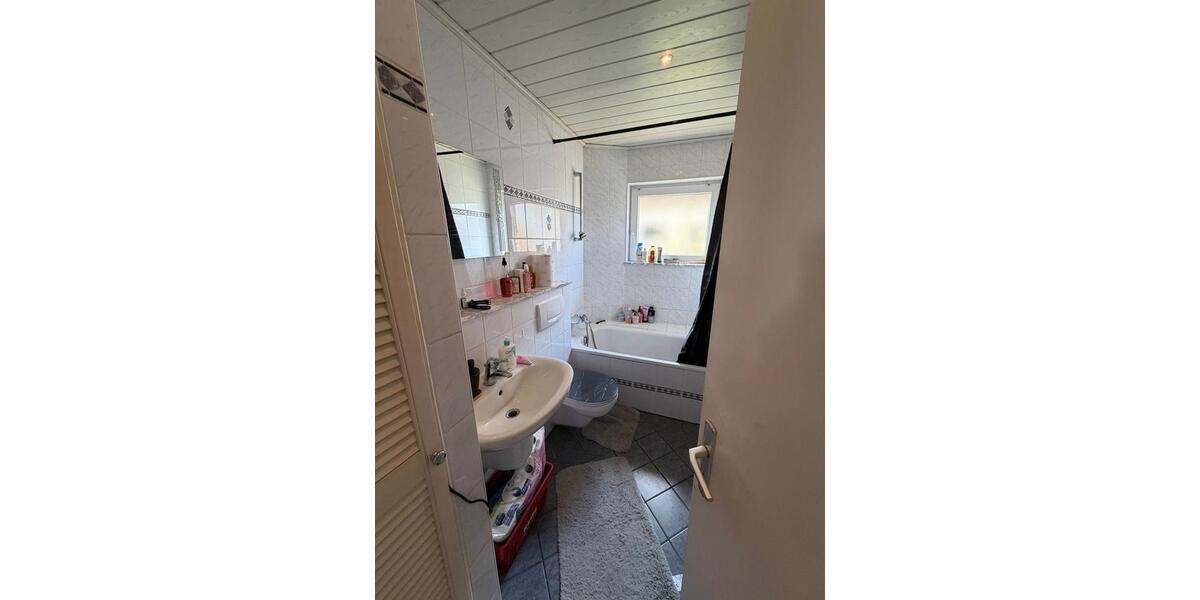 Etagenwohnung Garbsen Berenbostel - 3 Zimmer, 80 m&sup2;, 165.000&euro; | Angebot:26005445