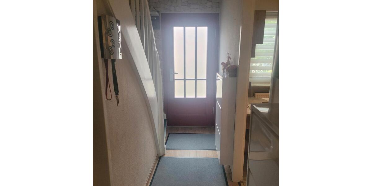 Einfamilienhaus Hannover Döhren-Wülfel - 5 Zimmer, 90 m&sup2;, 100&euro; | Angebot:26483570