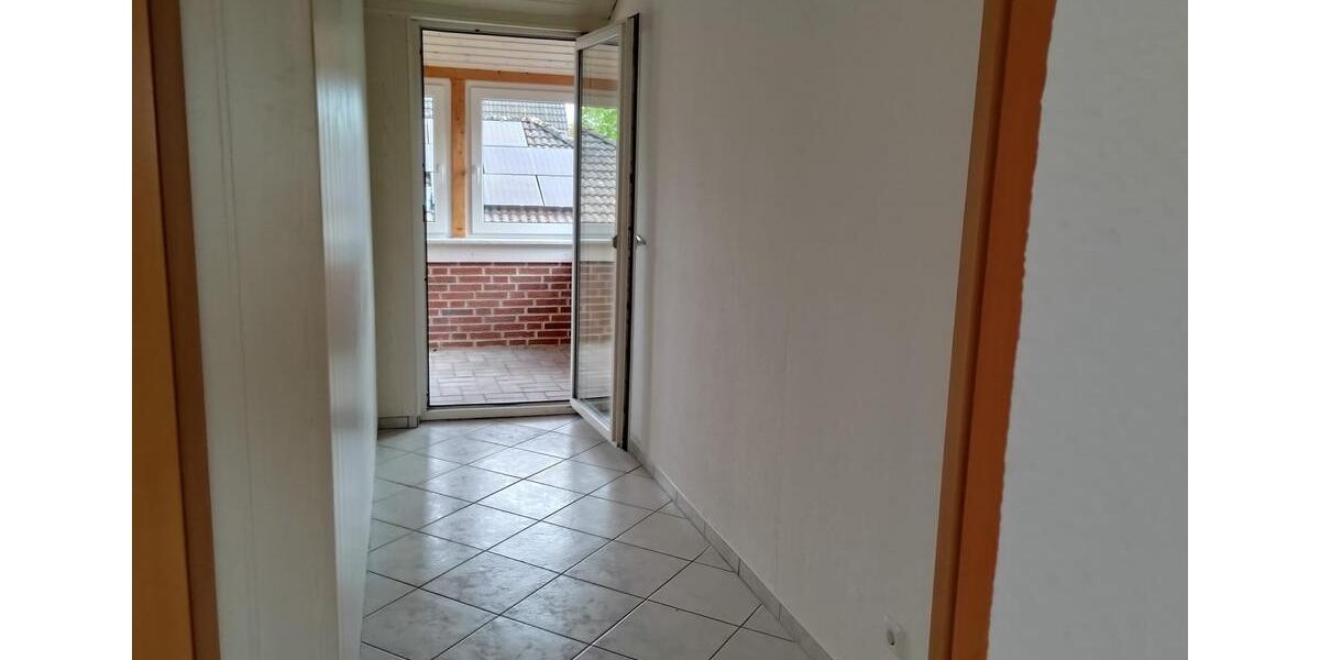 Dachgeschoßwohnung Garbsen - 3 Zimmer, 75 m&sup2;, 695&euro; | Angebot:26459691