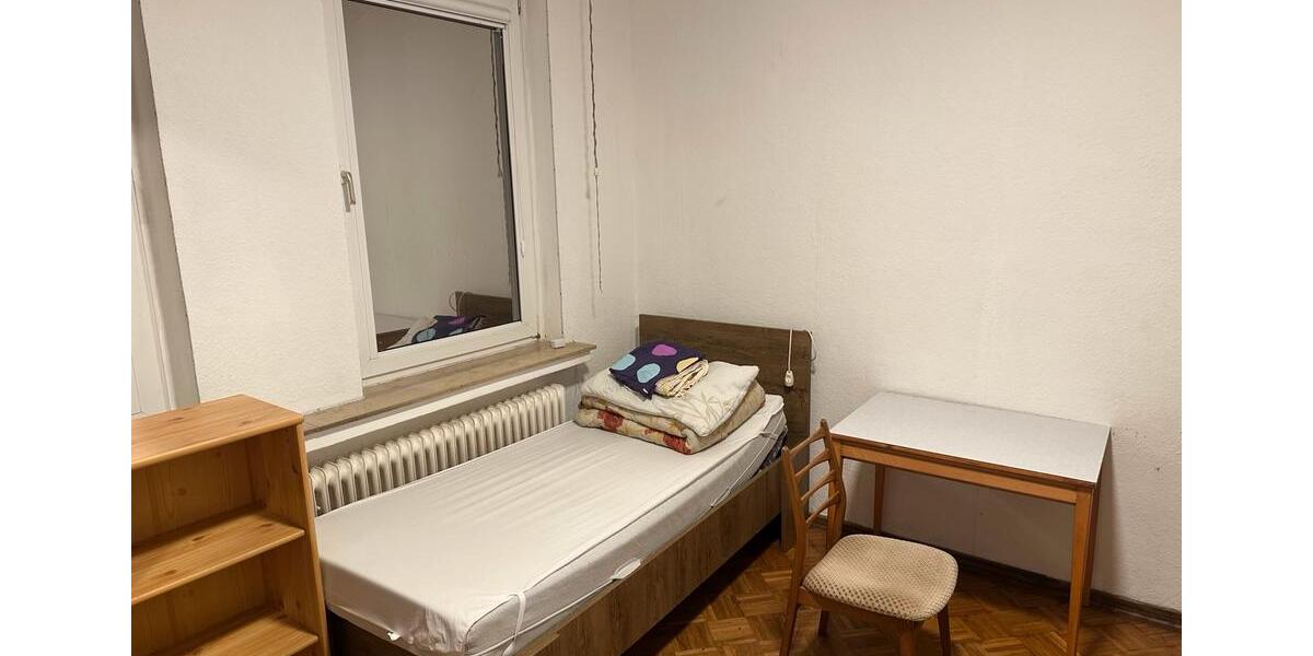 Etagenwohnung Ronnenberg - 2 Zimmer, 25 m&sup2;, 900&euro; | Angebot:26239069