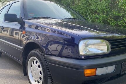 VW Golf 89.000 km 3.400 &euro; Wedemarl 30900