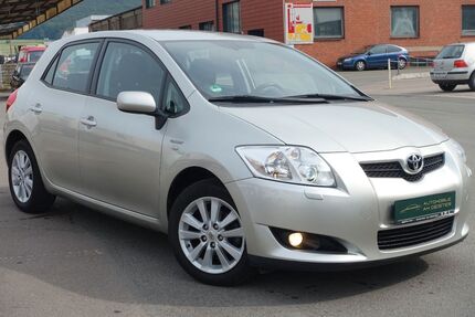Toyota Auris 72.300 km 7.990 &euro; Springe 31832