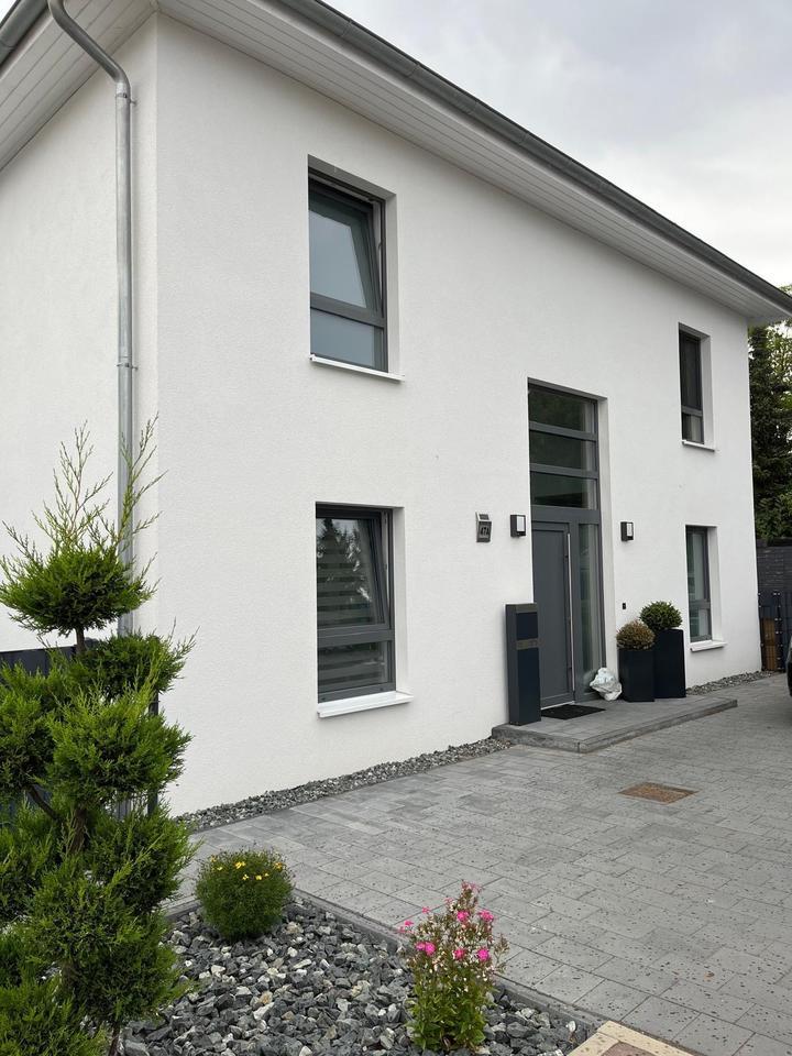Einfamilienhaus Stadtvilla in ruhigem Neubaugebiet in Ovelgönne