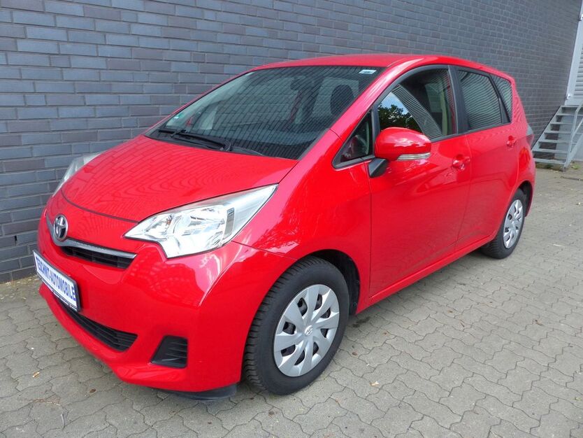 Toyota Verso-S 88.000 km 9.990 € Hannover 30179