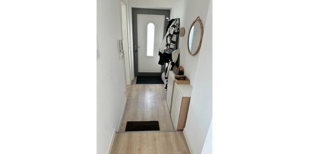 Dachgeschoßwohnung Burgdorf - 2.5 Zimmer, 70 m&sup2;, 189.000&euro; | Angebot:26291622
