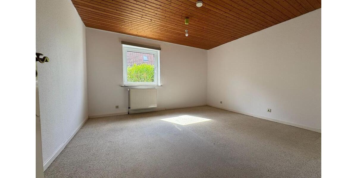 Einfamilienhaus Hannover Buchholz-Kleefeld - 6 Zimmer, 140 m&sup2;, 1.600&euro; | Angebot:26544531