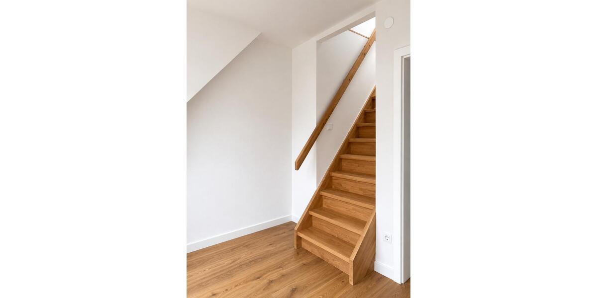 Doppelhaushälfte Hannover Ricklingen - 7 Zimmer, 180 m&sup2;, 2.200&euro; | Angebot:27607816