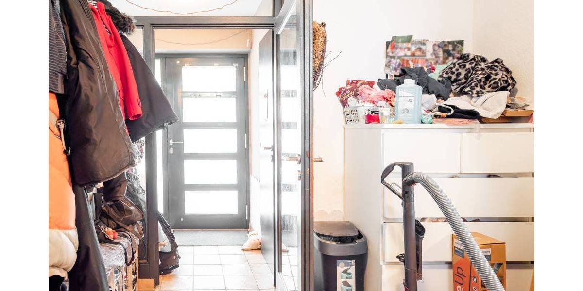 Reihenendhaus Lehrte - 7 Zimmer, 146 m&sup2;, 299.900&euro; | Angebot:26886370