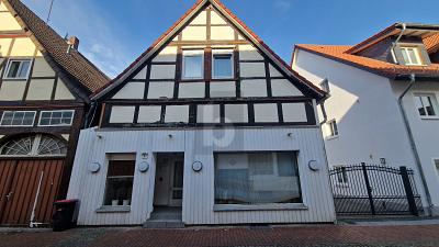 FACHWERKCHARME MIT GEWERBE 11 zimmer