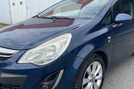 Opel Corsa 124.604 km 2.699 &euro; Hannover 30629