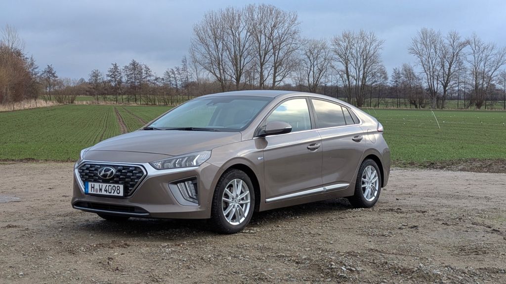 Hyundai IONIQ 89.999 km 14.000 &euro; Pattensen 30982