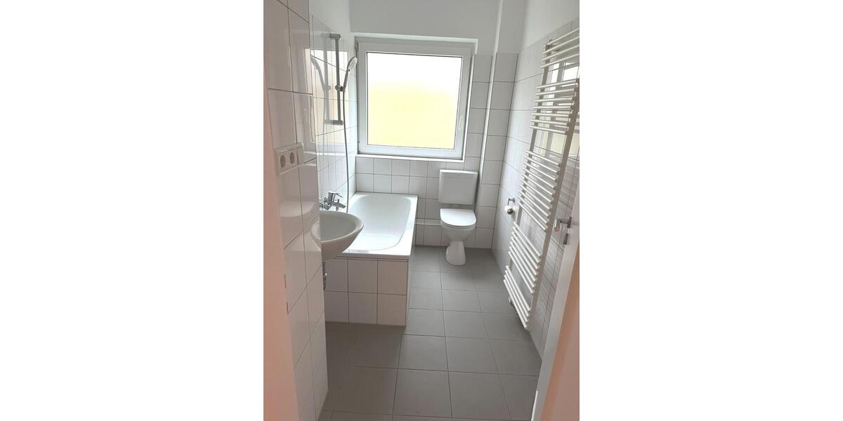 Erdgeschoßwohnung Hannover Herrenhausen-Stöcken - 3 Zimmer, 69 m&sup2;, 650&euro; | Angebot:25539325