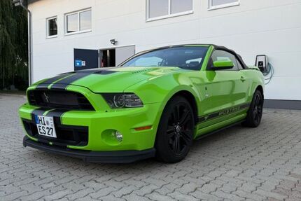 Ford Mustang 124.000 km 16.600 &euro; Harsum 31177