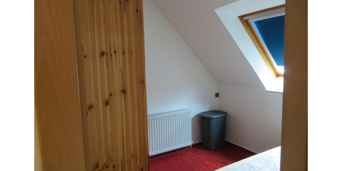 Dachgeschoßwohnung Langenhagen - 2.5 Zimmer, 60 m&sup2;, 850&euro; | Angebot:26534844