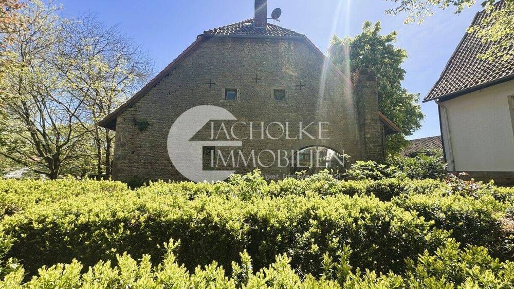 Mehrfamilienhaus, Wohnhaus Bad Münder am Deister / Nienstedt Nienstedt - 1 Zimmer, 720 m&sup2;, 745.000&euro; | Angebot:26902085
